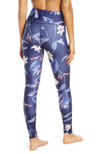 Load image into Gallery viewer, Stardust High Waist Ankle Leggings