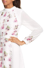 Load image into Gallery viewer, Sundee Floral Lace Trim Long Sleeve Minidress